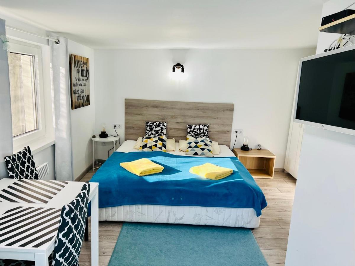 Balcsitthon Apartmanok ชิโอฟก ภายนอก รูปภาพ