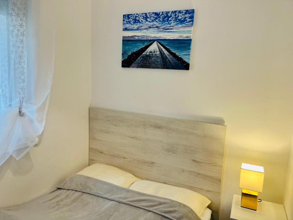 Balcsitthon Apartmanok ชิโอฟก ห้อง รูปภาพ