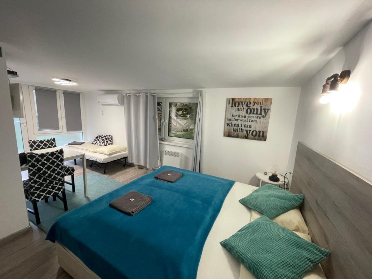 Balcsitthon Apartmanok ชิโอฟก ห้อง รูปภาพ