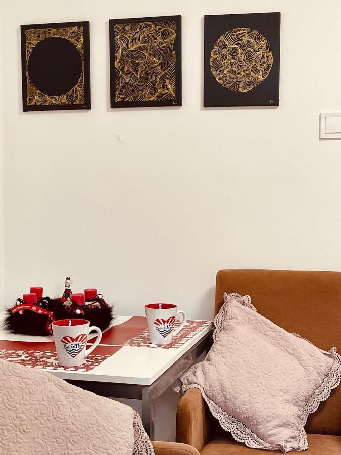 Balcsitthon Apartmanok ชิโอฟก ห้อง รูปภาพ